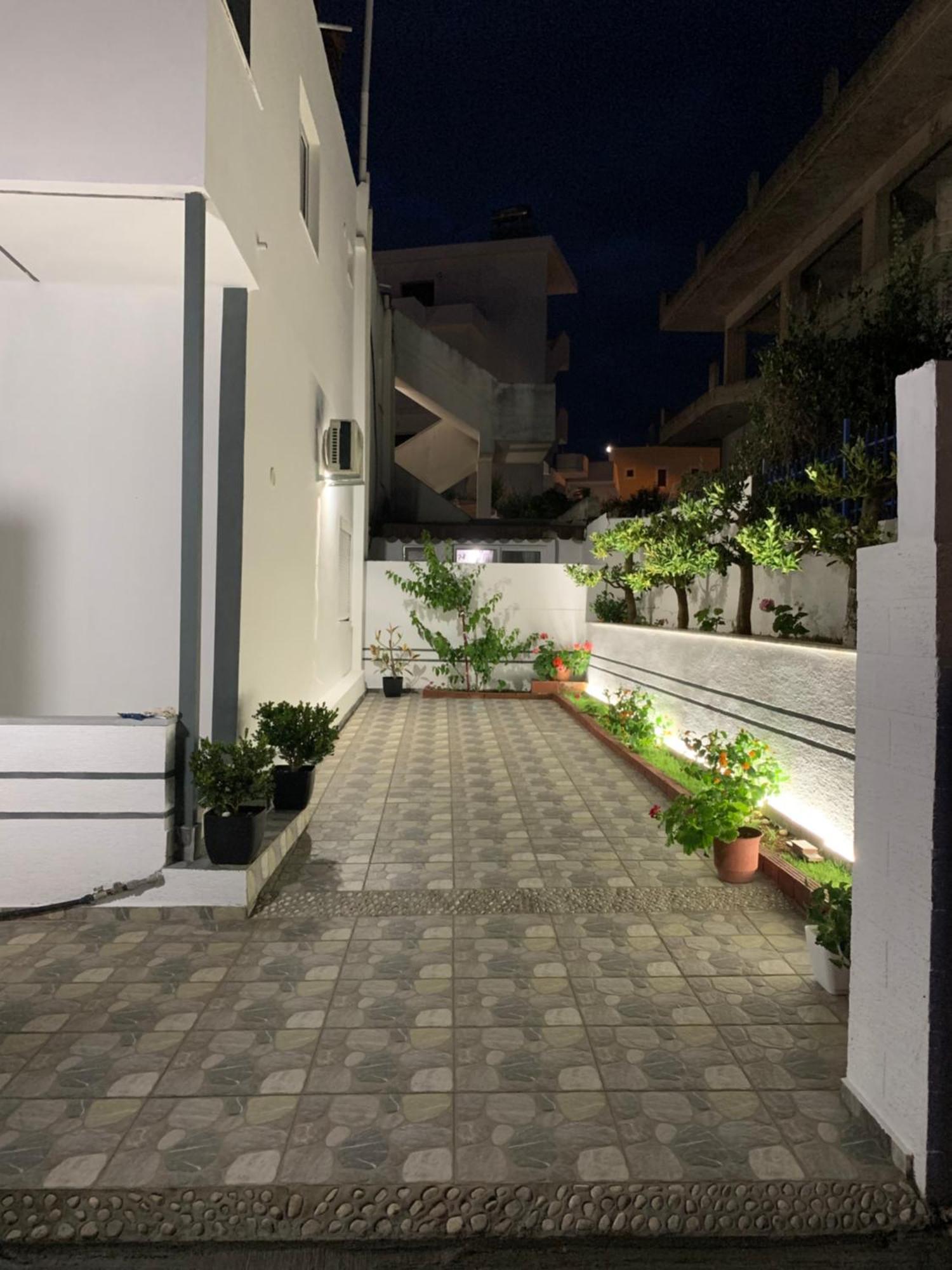 Vila Brisild Ksamil Luaran gambar