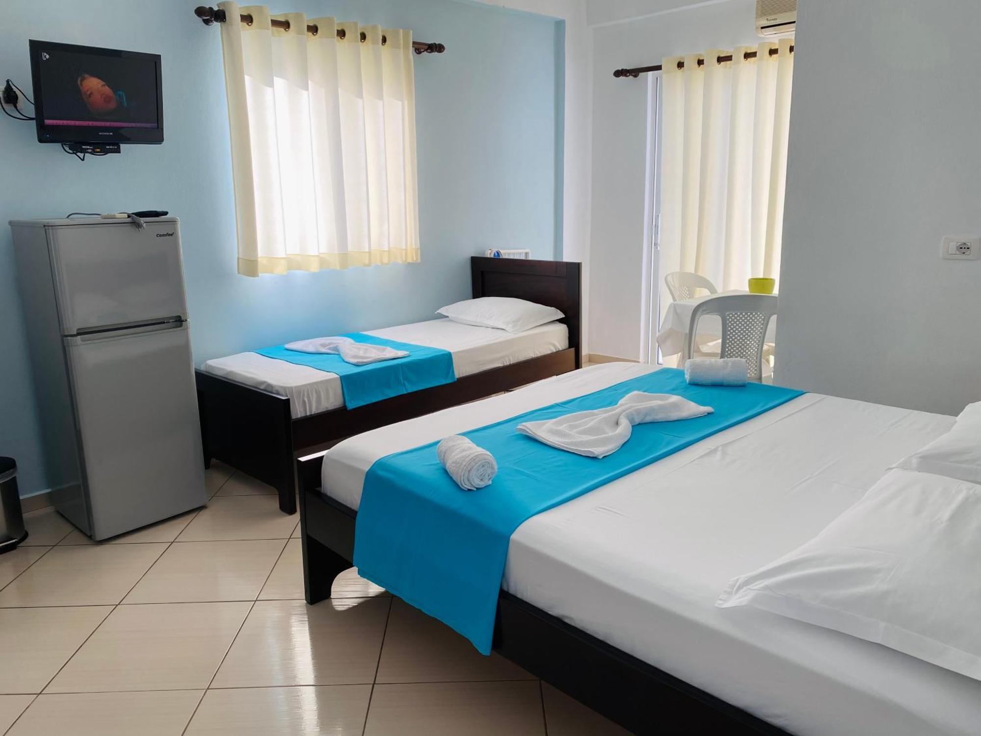 Vila Brisild Ksamil Luaran gambar