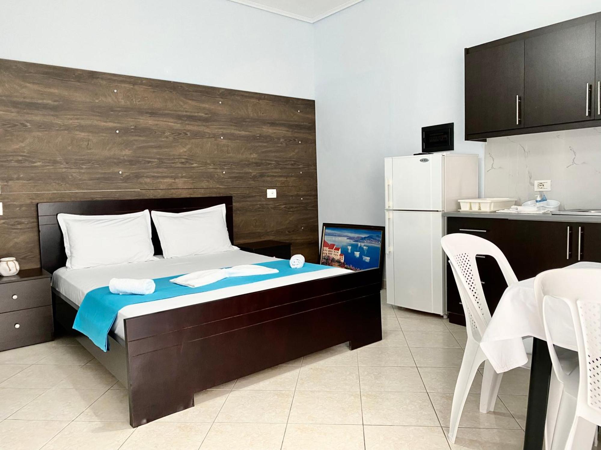 Vila Brisild Ksamil Luaran gambar