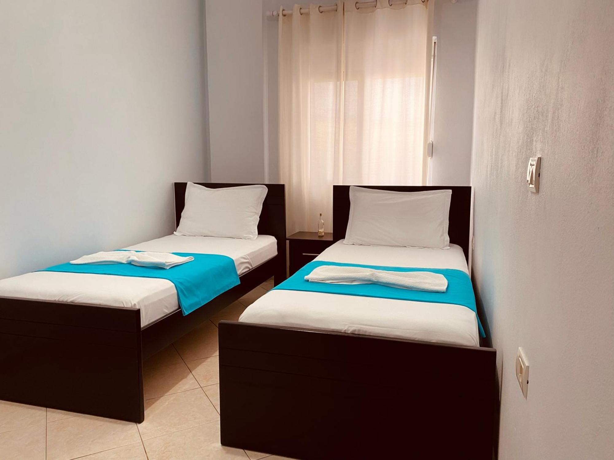 Vila Brisild Ksamil Luaran gambar